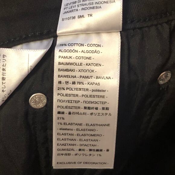 Levi’s 724 High-Rise Slim Straight Denim Jeans in Black Size 30 - Picture 11 of 12